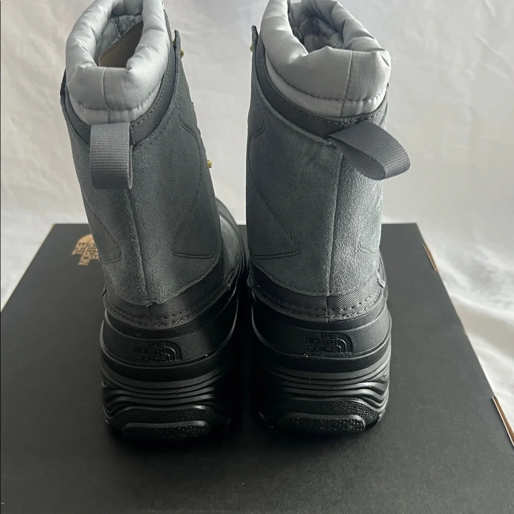 The North Face Boys winter boots-NEW